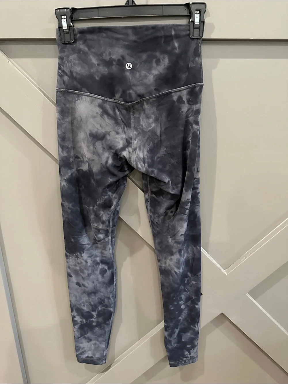 lululemon athletica diamond dye